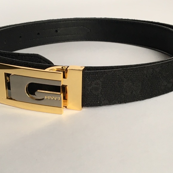 Accessories - Gorgeous black fabric logo belt with gold buckle